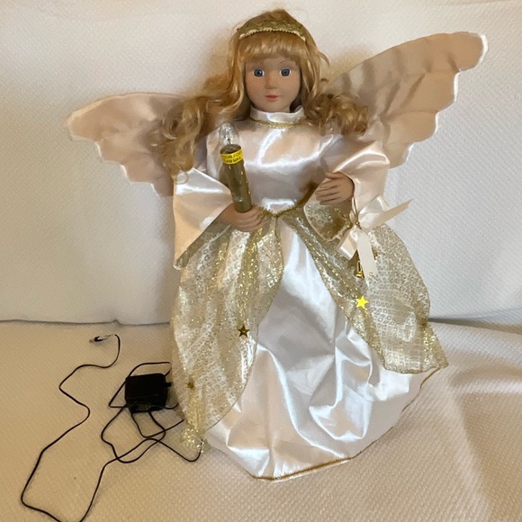 Trim A Home Animated Angel - Picture 4 of 10